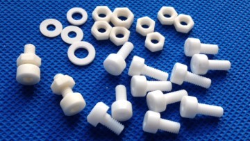 Keramische Schrauben, Schraubenmuttern und Unterlegscheiben